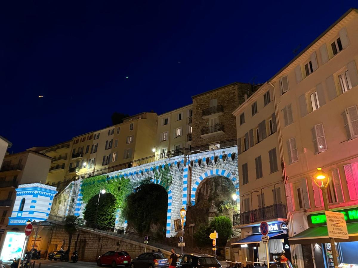 Appartement 33 M2 Comme Une Junior Suite - Vue Port Et Palais Des Festivals Cannes Kültér fotó